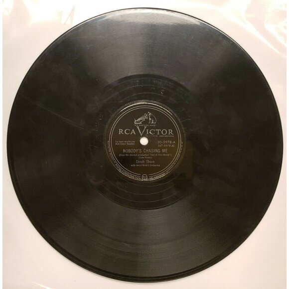 78RPM Dinah Shore - Nobody's Chasing Me - My Heart Cries for You (R183) - Picture 2 of 4